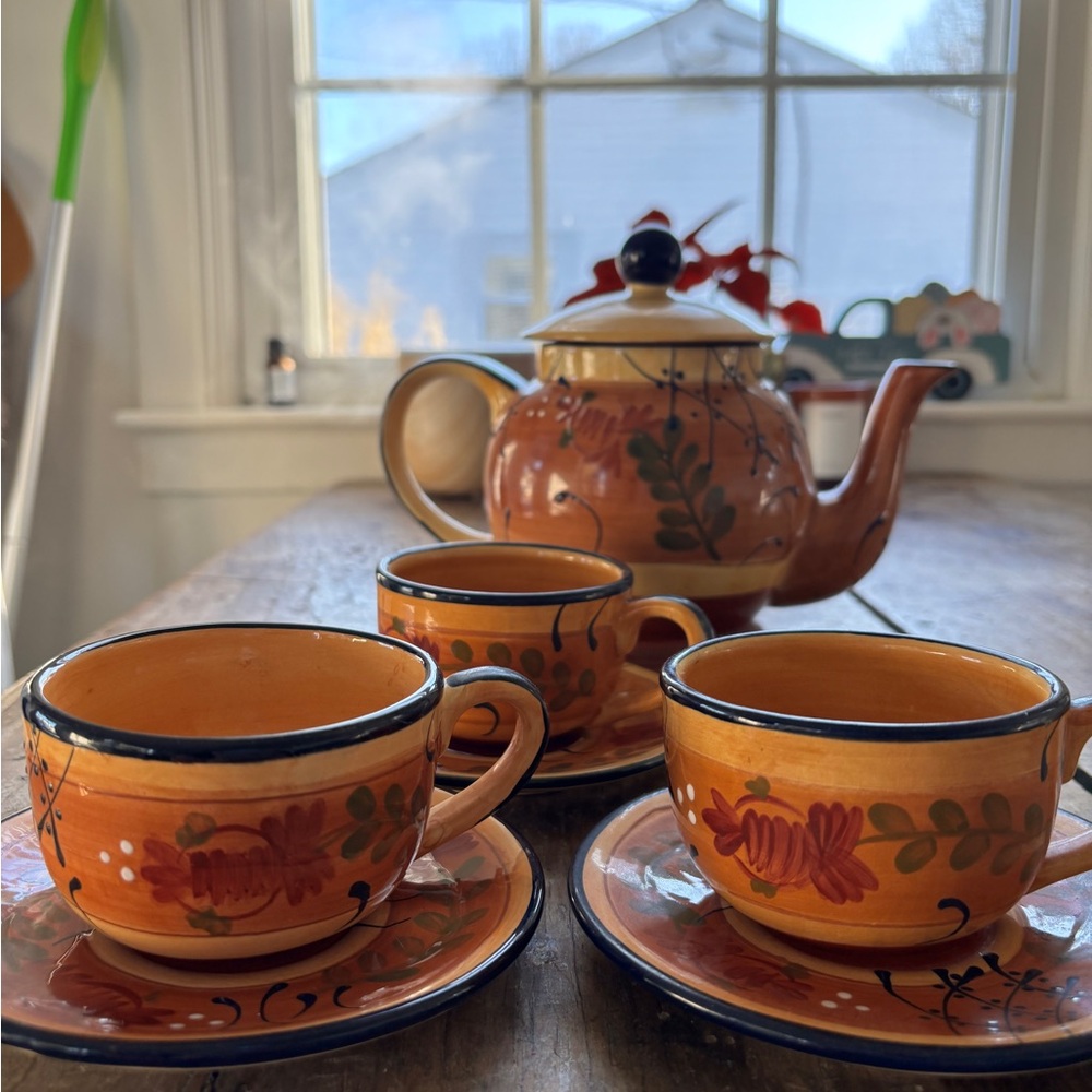 Vintage Nanette Vacher Romance Tea set, set of 3 tea cups with teapot